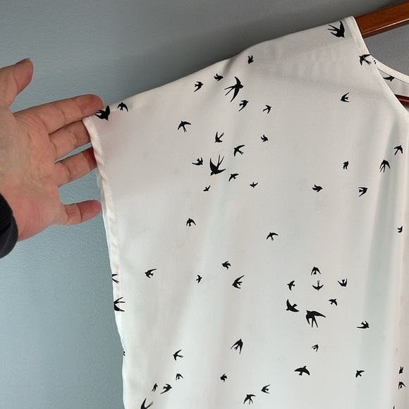Reitmans The Relaxed Shirt Bird Print White Black Zip Pocket Keyhole Back XXL - Picture 6 of 13